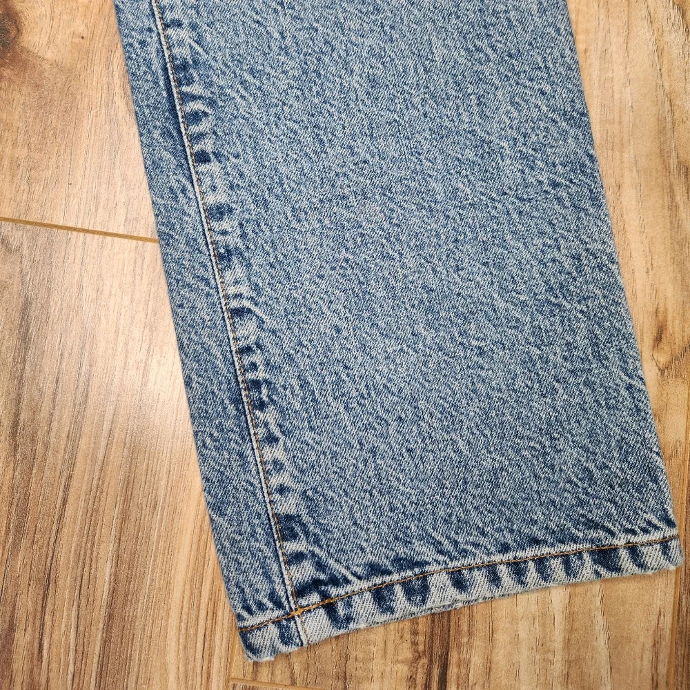 Vintage Lucky Brand Dungarees Jeans USA Made Size 32 Tight Fit Zipper Fly 90s